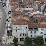 Un Sur Le Port Hotel La Rochelle (Charente-Maritime)