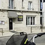 Hotel Un Sur Le Port 3*