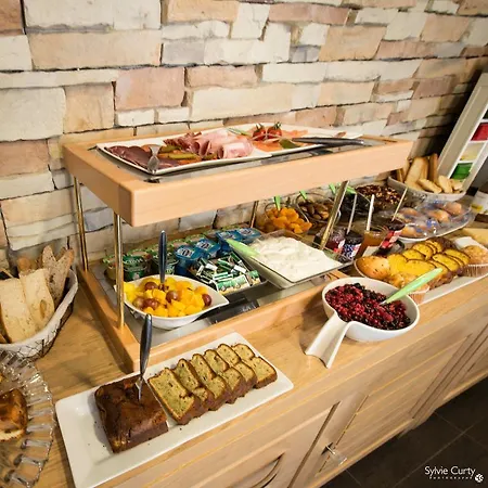 Un Sur Le Port 라로셸