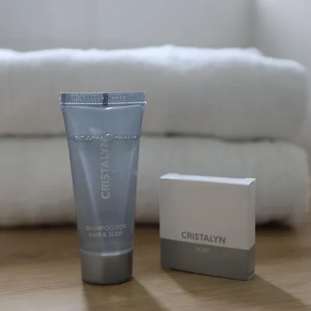 Un Sur Le Port Hotel 3*