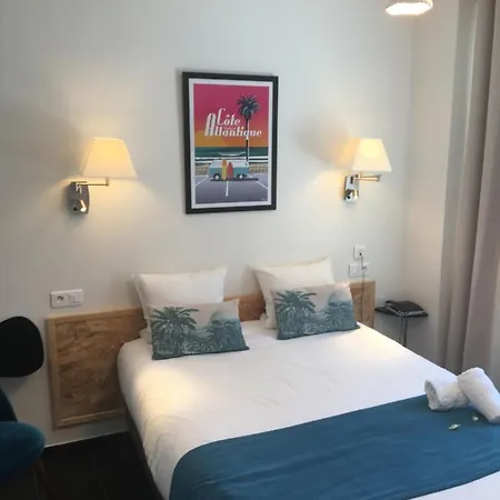 Un Sur Le Port 3* La Rochelle (Charente-Maritime)