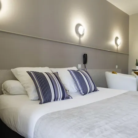 Un Sur Le Port 3* La Rochelle (Charente-Maritime)