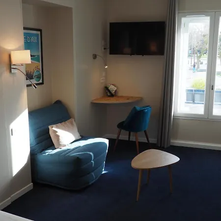 Hotel Un Sur Le Port