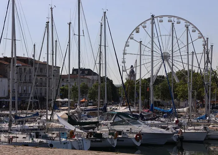 Un Sur Le Port 3* La Rochelle (Charente-Maritime)