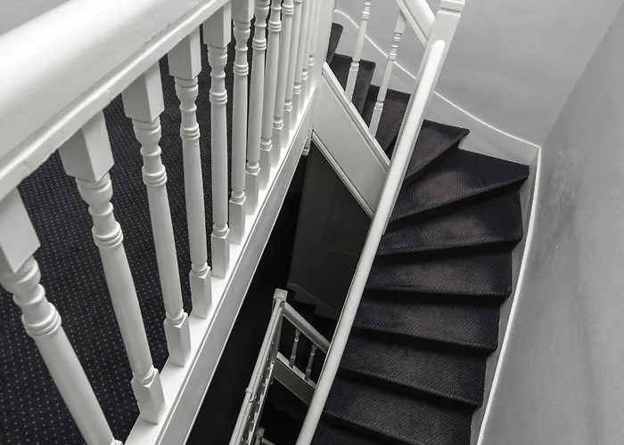 Un Sur Le Port Hotel 3*